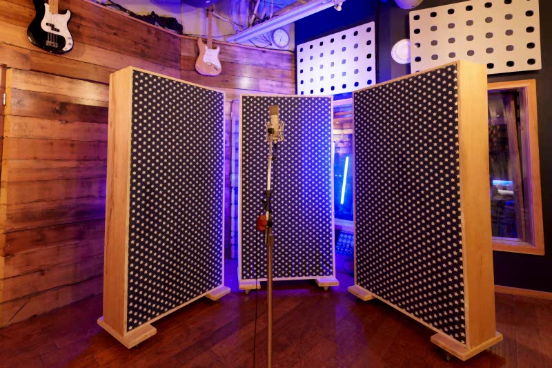 Blue-Light-Studio-127