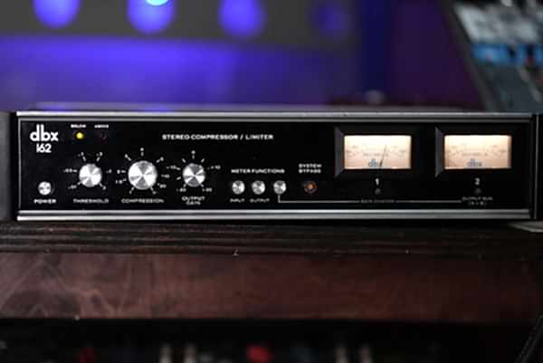 DBX 162 Compressor/ Limiter. Great for Drums.